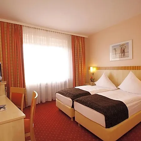 מלון Kaiserhof 3*