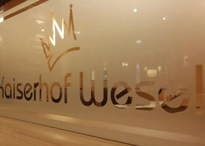 Szálloda Kaiserhof 3*